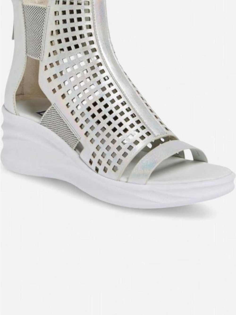 Perry Ellis White Perforated Metallic-Trim Open-Toe Sandal
